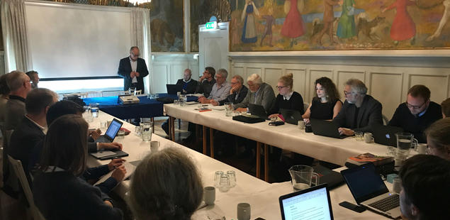 Christian Prip chaired the first network meeting which was held at Polhøgda, FNI. Photo: Karoline H. Flåm